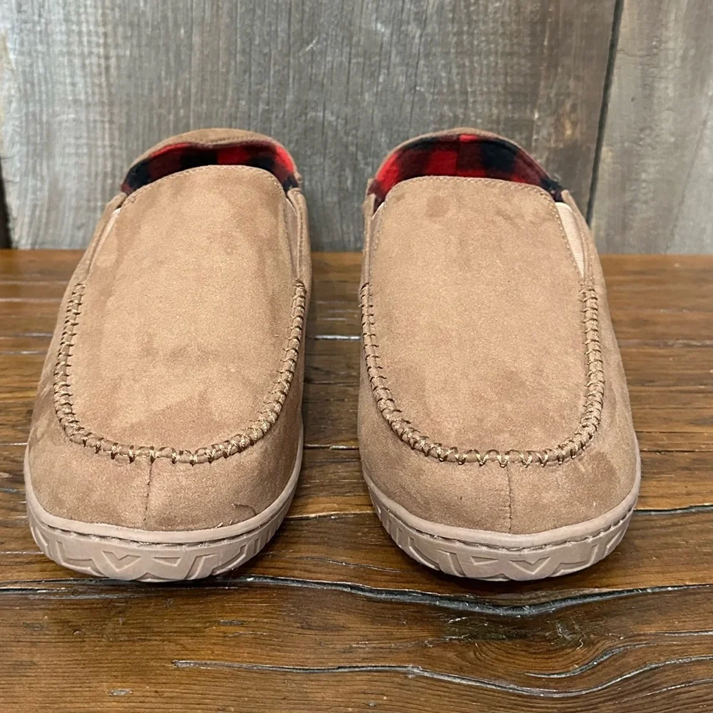 Old Navy Faux Suede Moccasin Slipper Tan Size Large 10-11 Men’s Buffalo Check